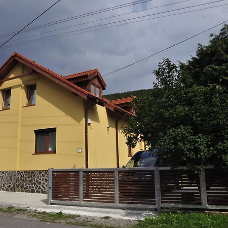 Ubytovanie Ahoj V Prirode Myto pod Dumbierom Exterior photo